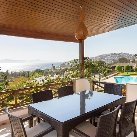Splendid House With Sea View And Shared Pool In * Bodrum